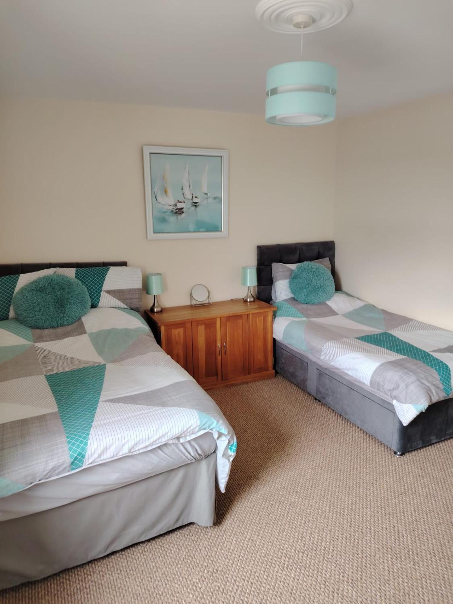Holiday home For A With At No 4 *