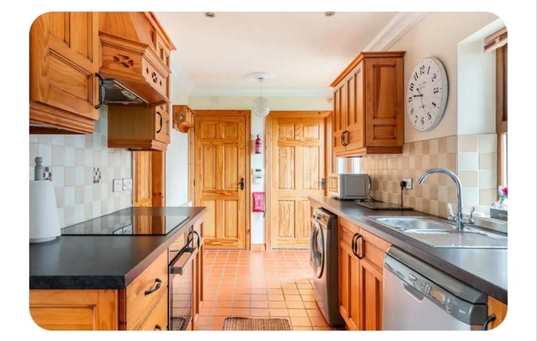 For A With At No 4 Holiday home Cloyfin