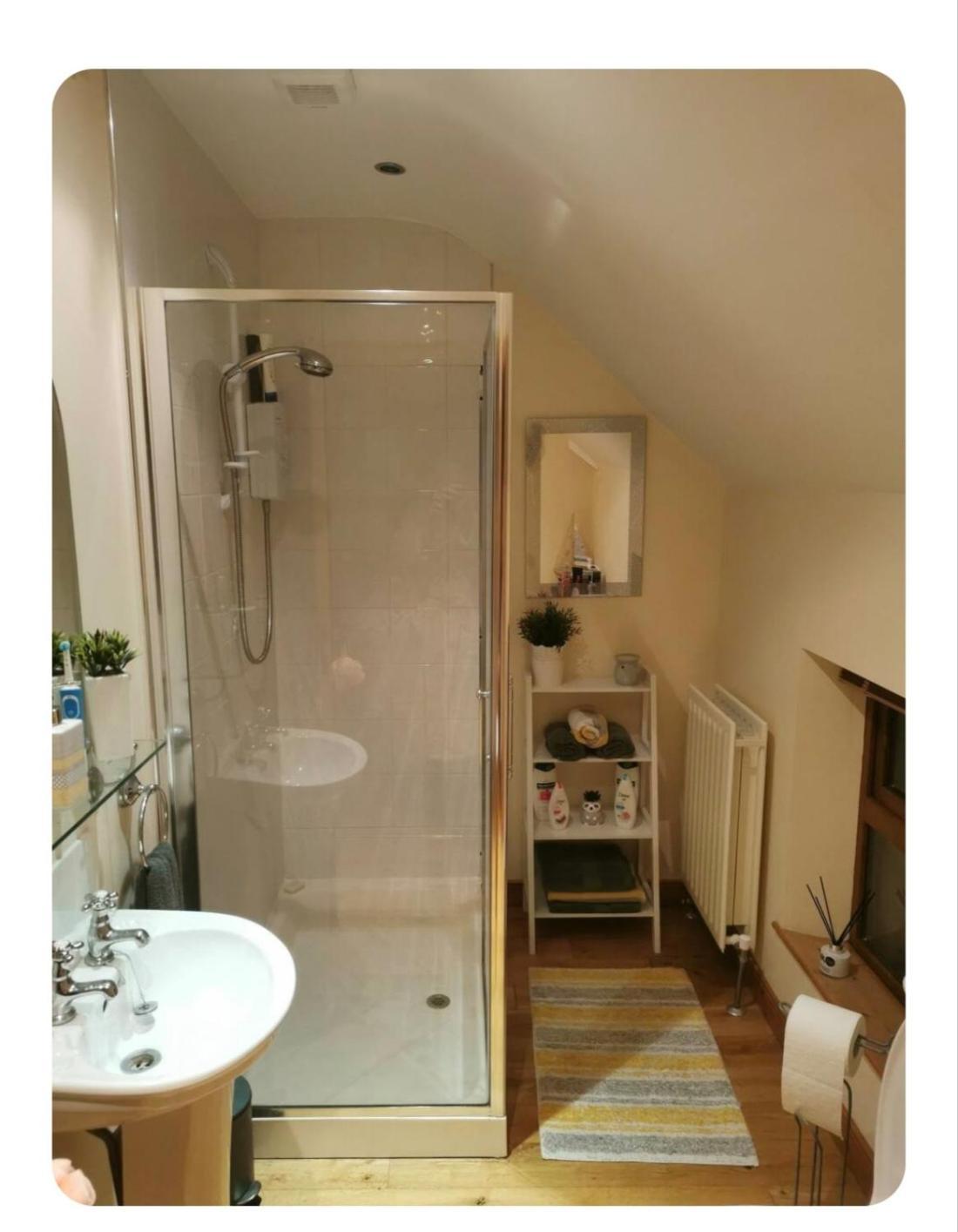 For A With At No 4 Holiday home