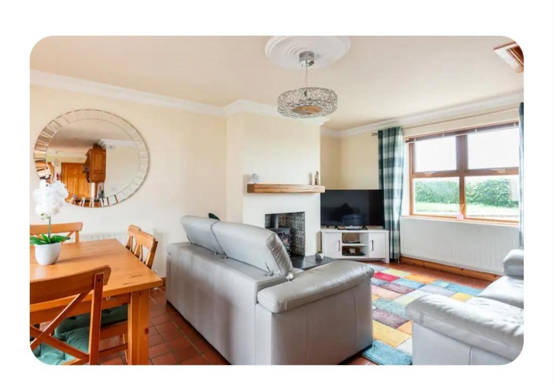 For A With At No 4 Holiday home Cloyfin